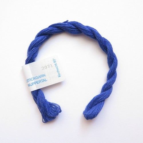 VH2071 Gentian Blue German Flower Thread VH2071 Gentian Blue German Flower Thread