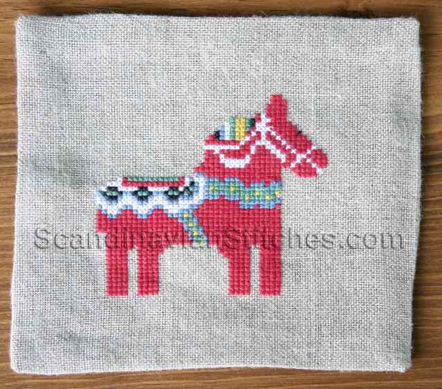Dala Horse Kit, unbleached Dala Horse Kit, unbleached