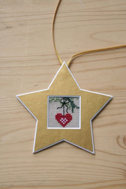 Nordic Heart Gold Star Cut Out Kit Nordic Heart Gold Star Cut Out Kit