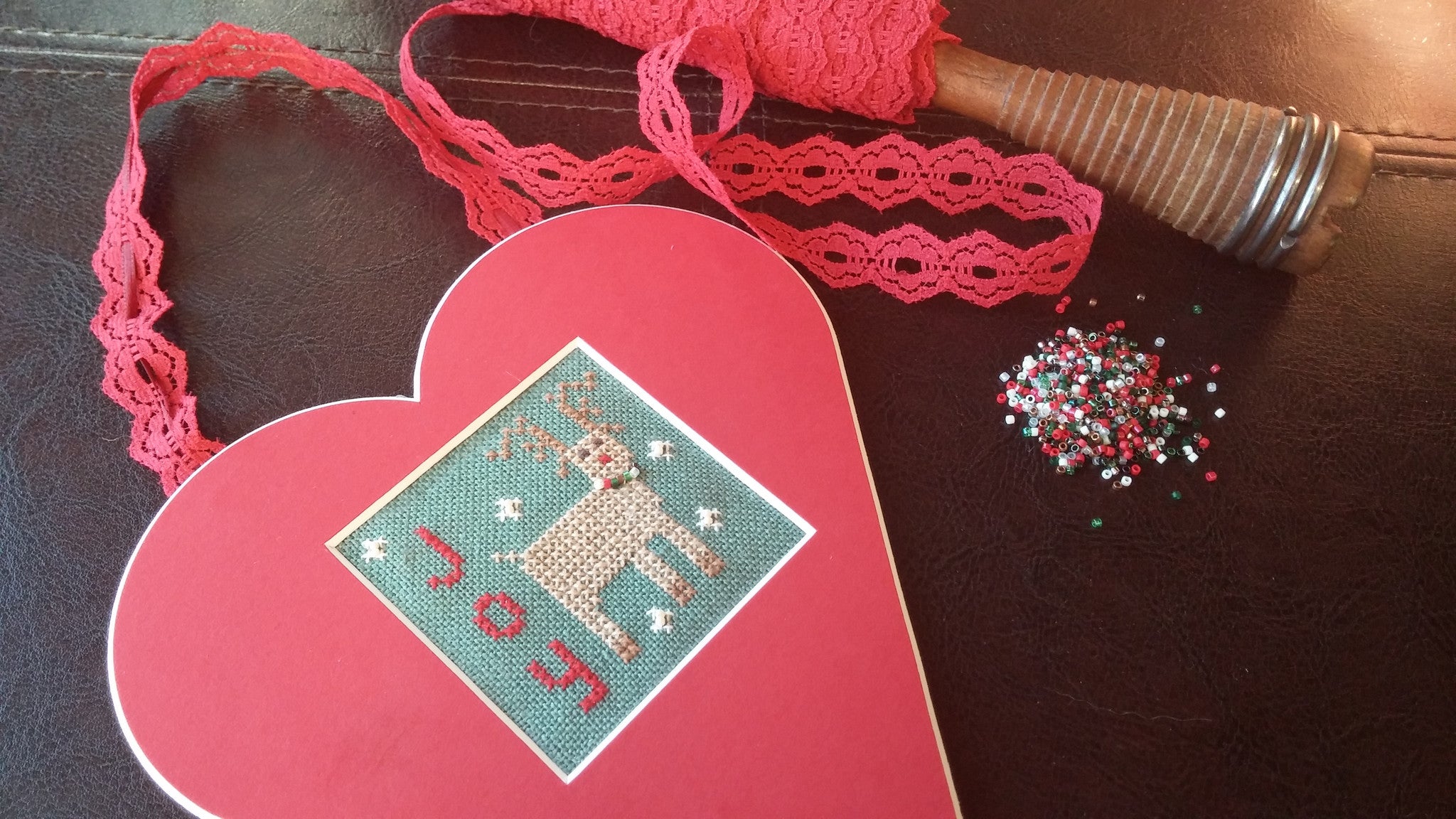 Reindeer JOY Heart Kit Reindeer JOY Heart Kit